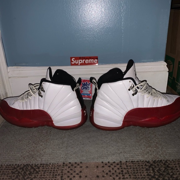 Jordan 12 ‘Cherry’ (2009) RARE sz 11SOLD - Picture 2 of 8